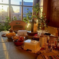 Girl, don't marry him if he can't cook for you!