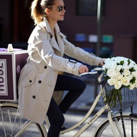 WOMEN ARE LIKE ROSES